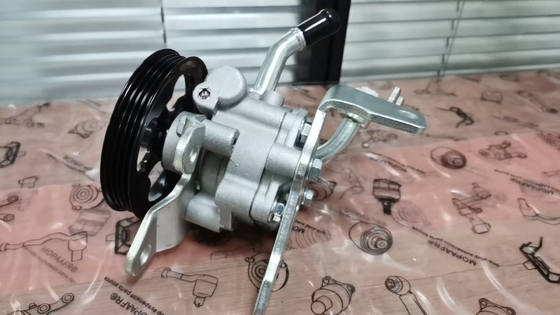 Bomba de dirección asistida Nissan NP300 Navara 49110-4KV0A 2014-2017