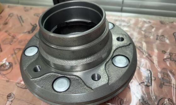 43502-69085 Wheel Hub Fits 4350269085 TOYOTA LAND CRUISER 4.2 D HZJ 105 GX front wheel bearing hub assembly replacement